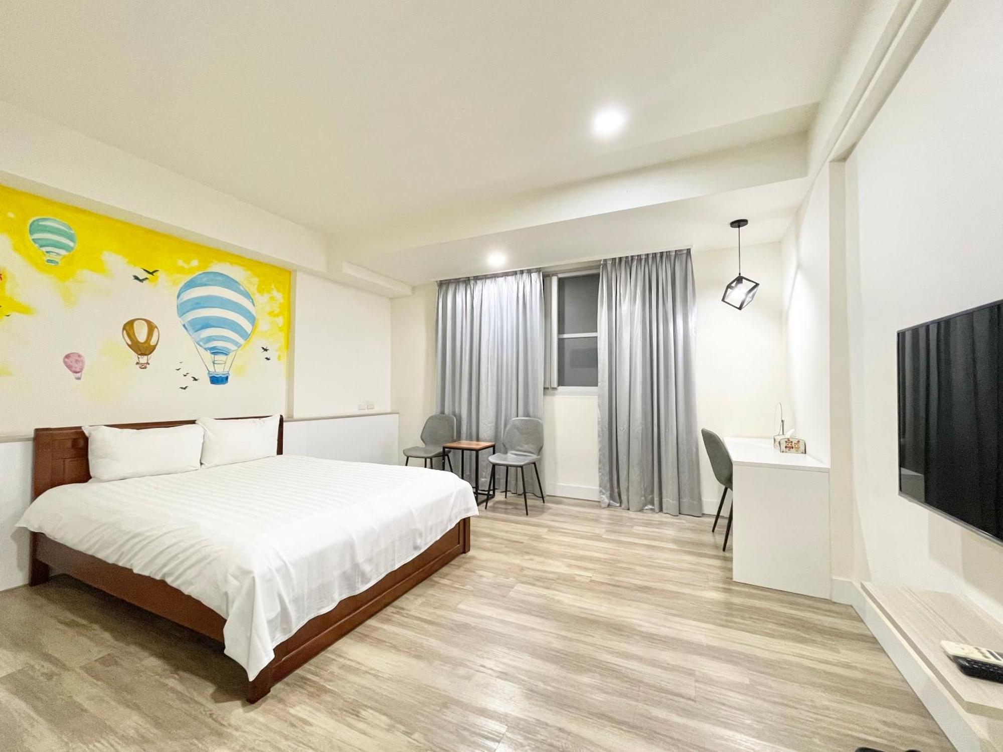 Moment Inn Tainan Exterior photo